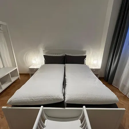 Apartment Cozy Donatello Rome