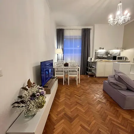 Apartment Cozy Donatello
