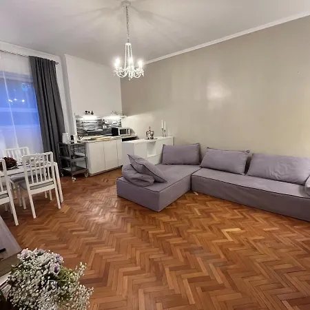 Apartment Cozy Donatello Rome